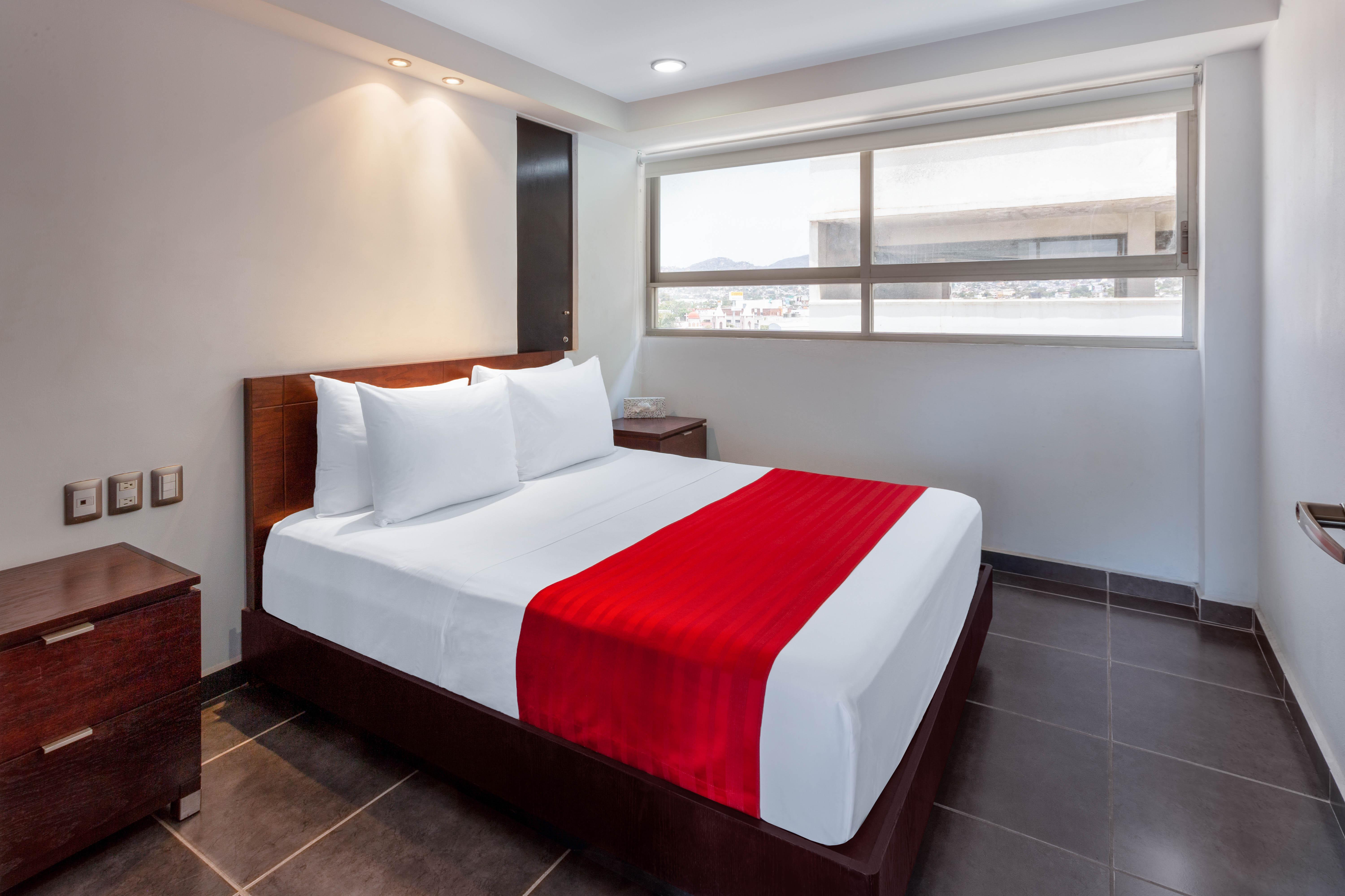 Ramada By Wyndham Acapulco Hotel & Suites Kültér fotó
