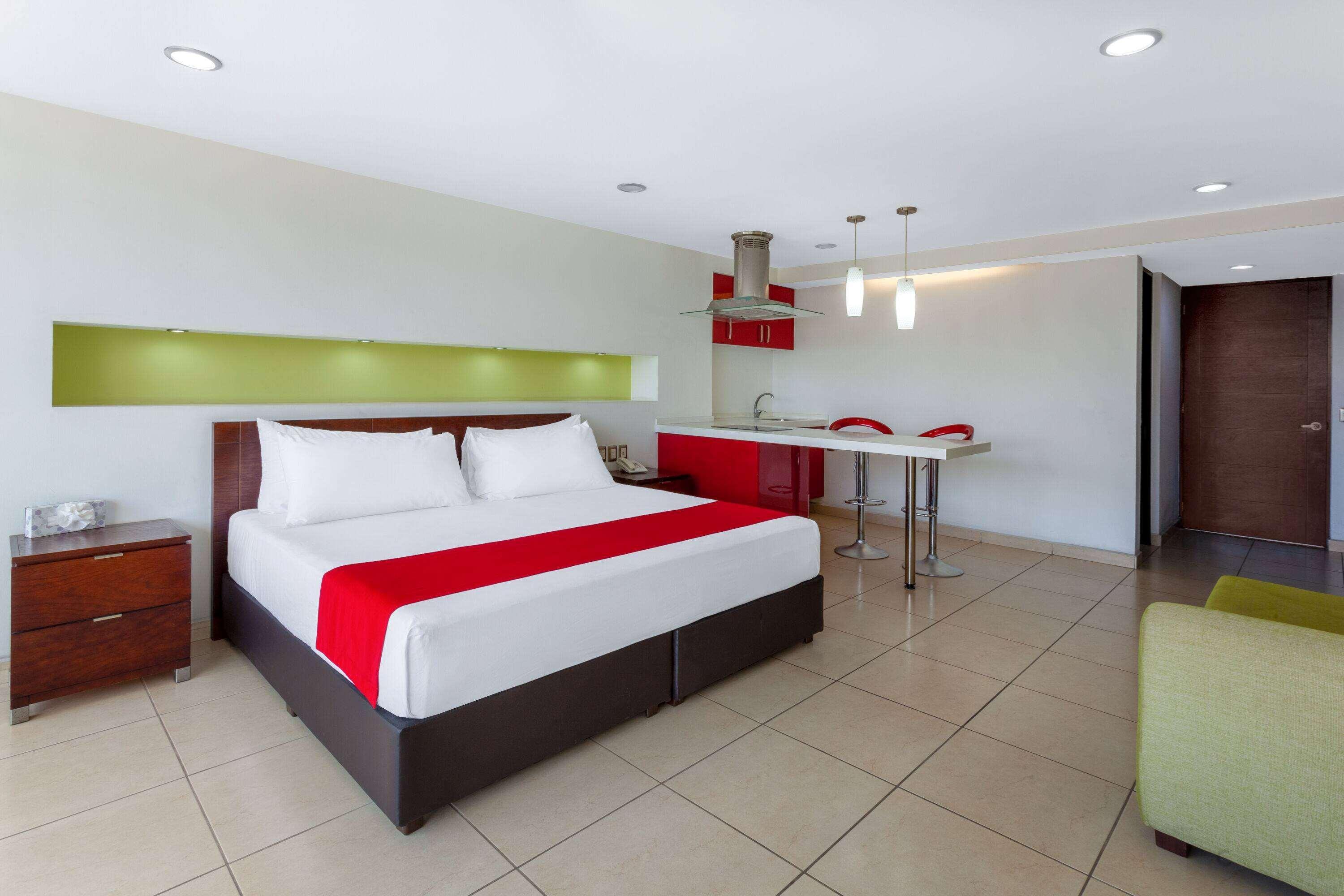 Ramada By Wyndham Acapulco Hotel & Suites Kültér fotó